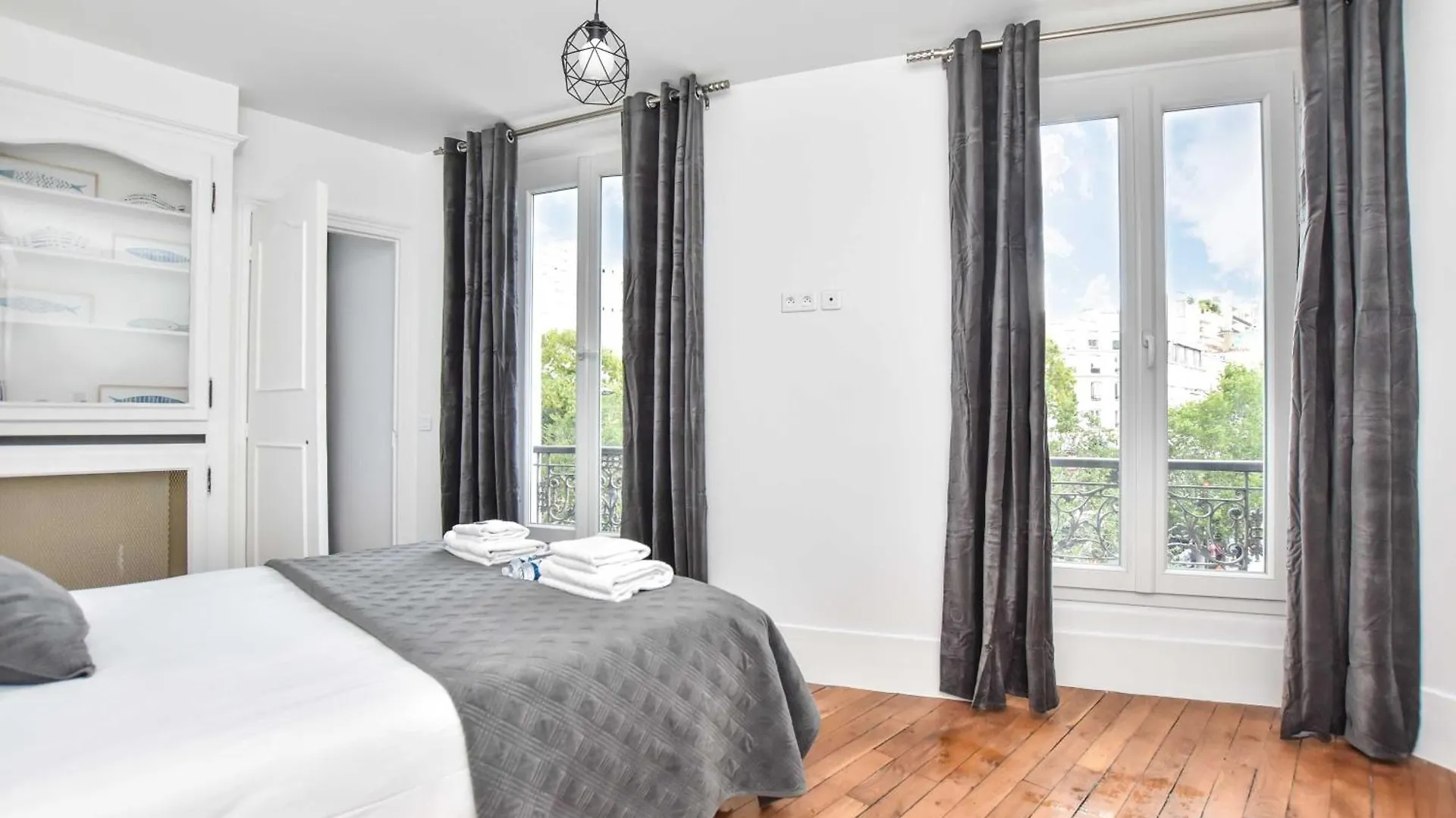 Serene Apartment - 2Br- 6P - Menilmontant Paris